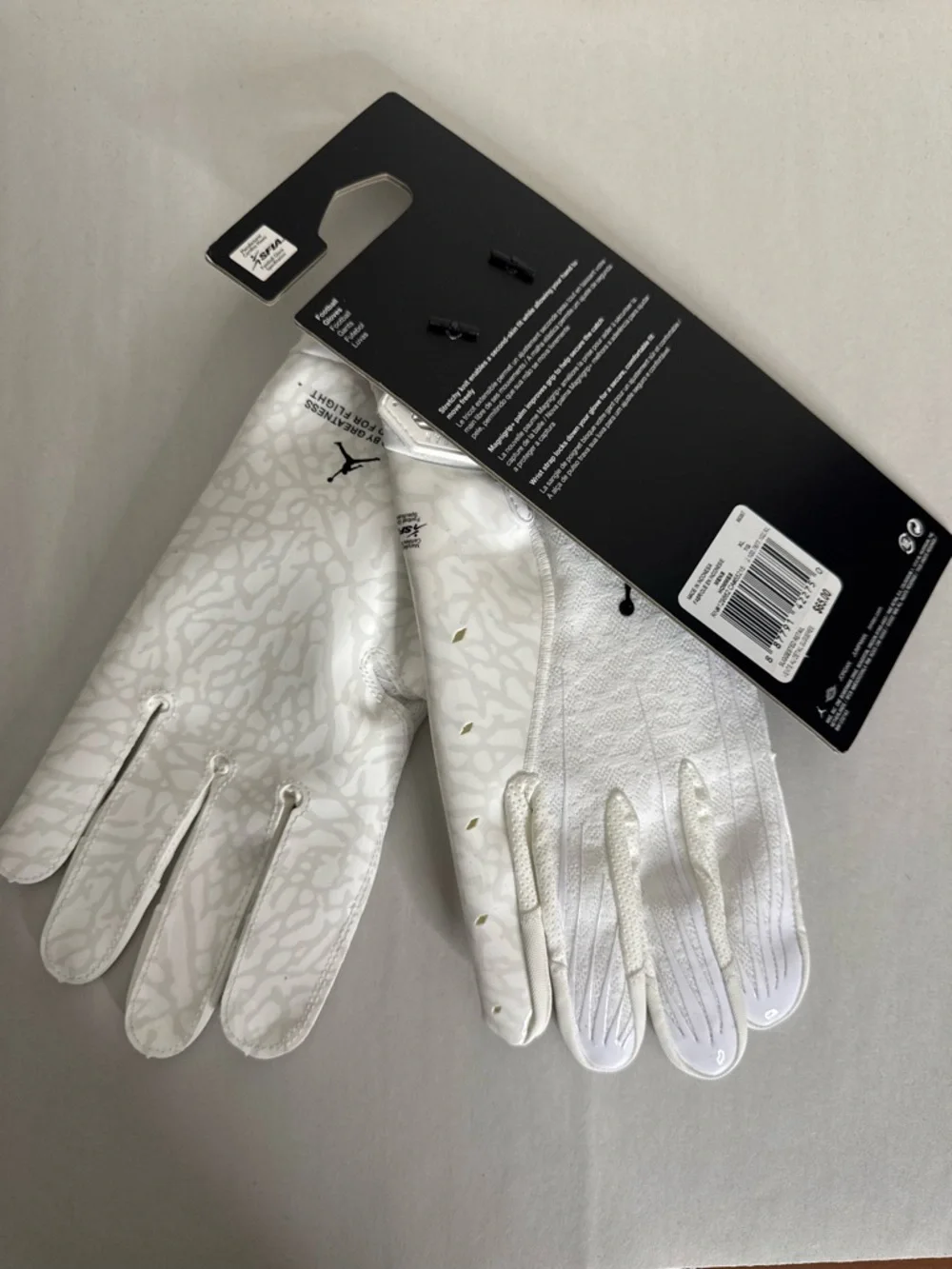 NEW Jordan Adult Fly Lock Football Glove White XL